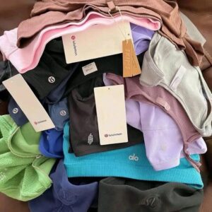 Lululemon Clothing pallet  ( 300-320 pieces NWT)
